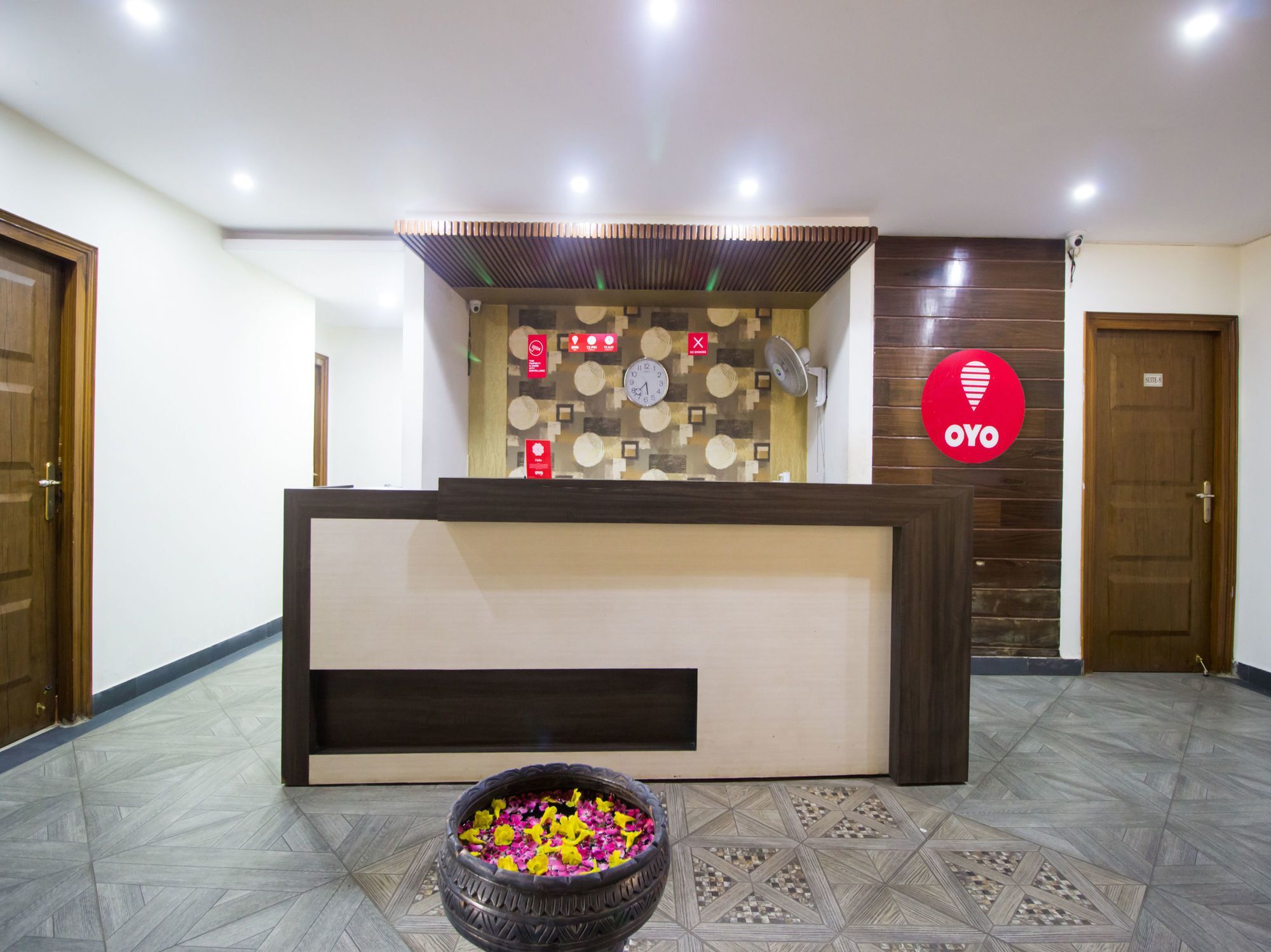 Super Hotel O Winner Inn Amritsar Exterior photo